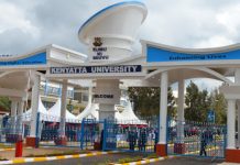 l'Université Kenyatta de Nairobi