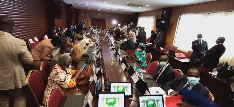 Côte d’Ivoire : reprise du dialogue entre le gouvernement et l’opposition