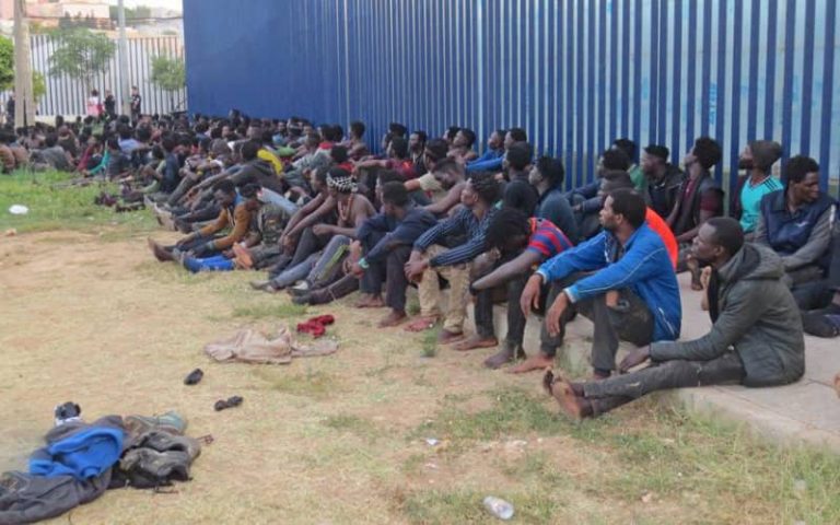 migrants