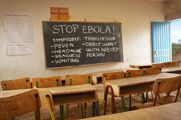 Ebola: la fin de l’année scolaire avancée en Ouganda