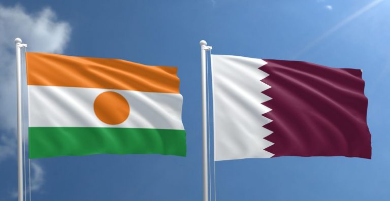 Entretien à Niamey entre le Président de la transition et l’Ambassadeur du Qatar au Niger