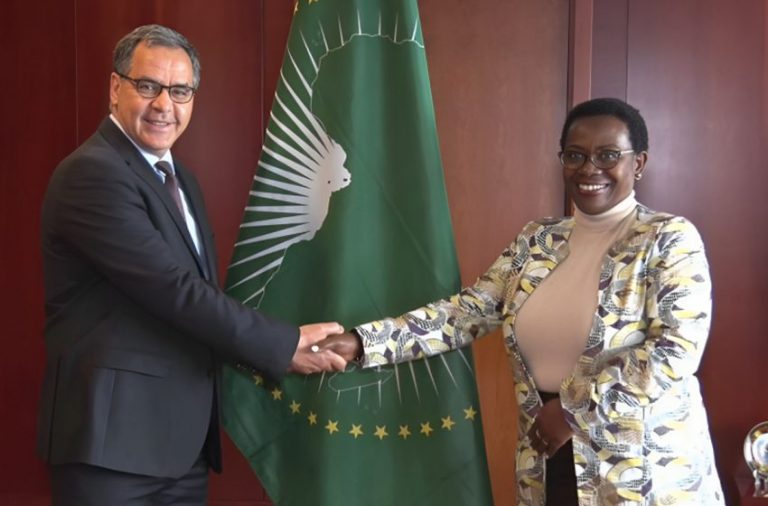 Addis-Abeba: Entretien entre l’Ambassadeur Mohamed Arrouchi et la vice-présidente de la Commission de l’UA