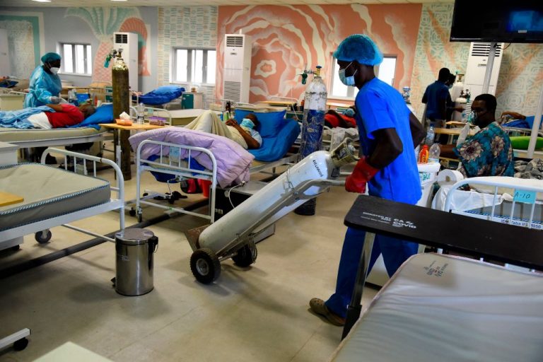 Le Nigeria lance une initiative ambitieuse pour revitaliser le secteur de la santé