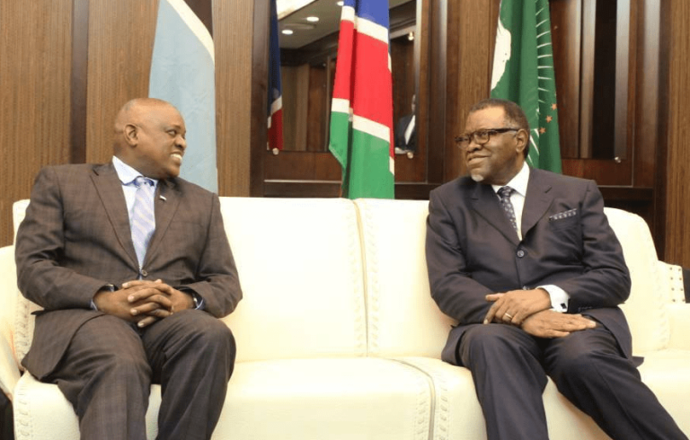 Les gouvernements zambien et botswanais