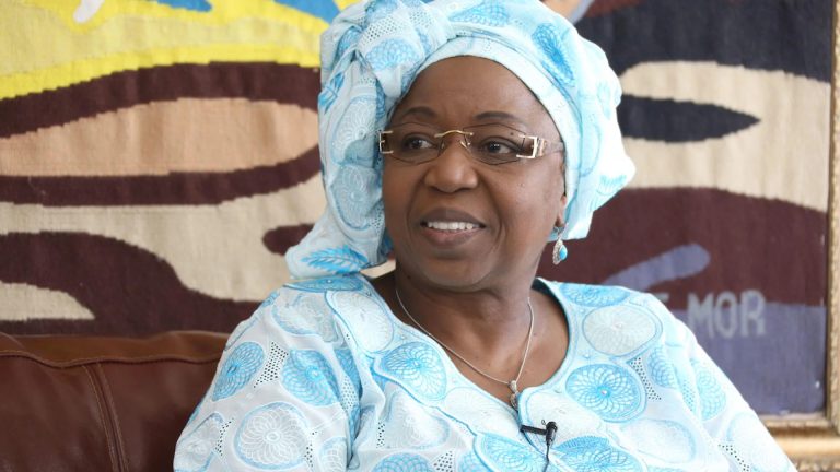 Sénégal: démission de la ministre d’Etat et présidente de l’ITIE, Awa Marie Coll Seck (communiqué)