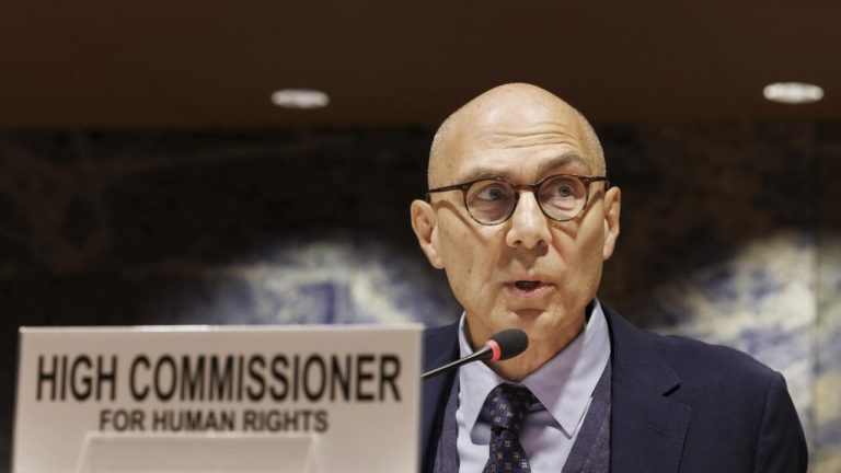 En visite à Ouagadougou, le Haut-Commissaire de l’Onu aux droits de l’homme rencontre le président de la Transition