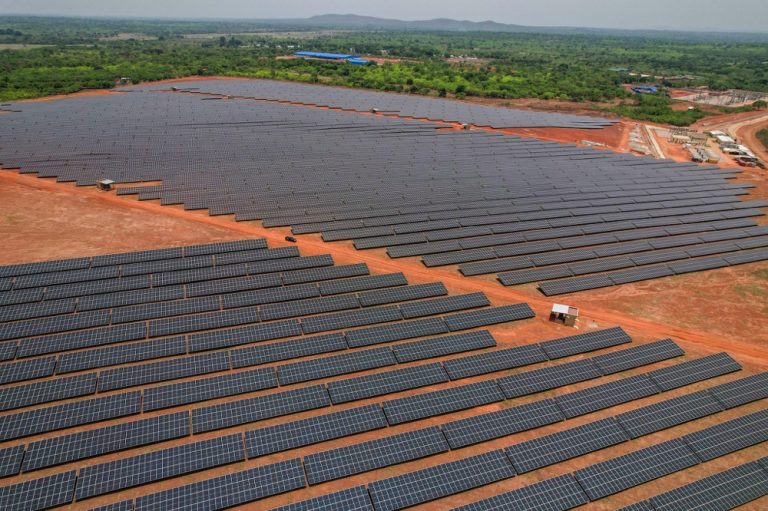Côte d’Ivoire : Le gouvernement annonce la construction d’une centrale solaire de 52 MW