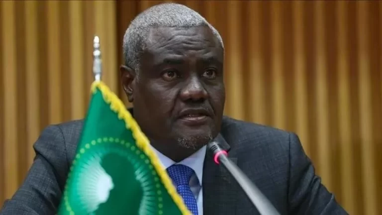 L’UA exprime sa ‘’profonde inquiétude’’ après la suspension des activités des partis politiques au Mali