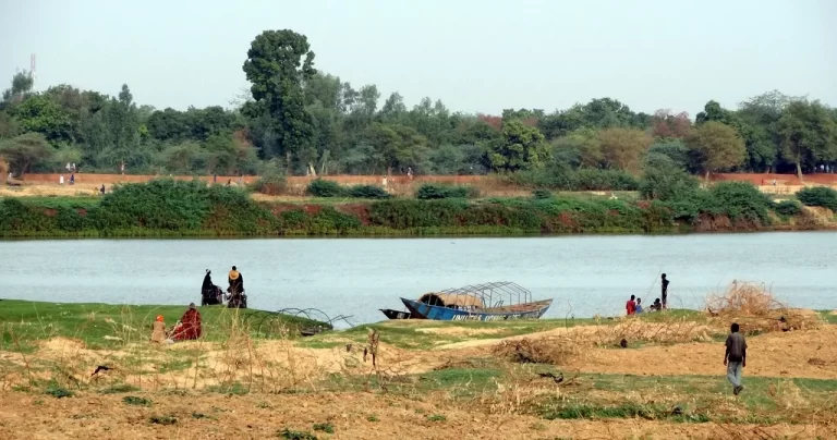 Niger: 70 enfants contaminés au fluor atteints de malformations (TV d’Etat)