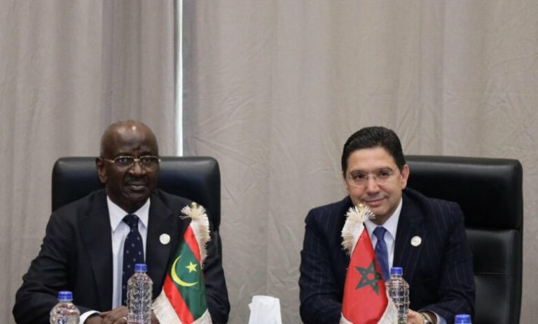 M. Bourita s’entretient à Banjul avec son homologue mauritanien
