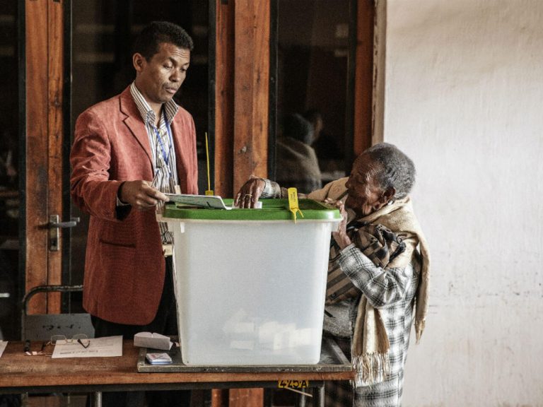 Les Malgaches aux urnes pour élire leurs députés