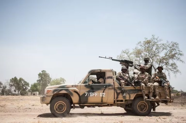 Nigeria: Des terroristes tuent une trentaine de pêcheurs dans le nord-est du pays