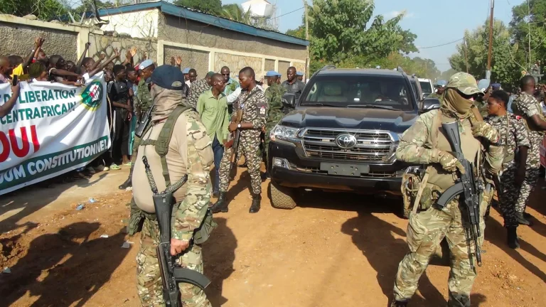 Centrafrique : plus de 100 anciens miliciens locaux incorporés dans les rangs des forces armées