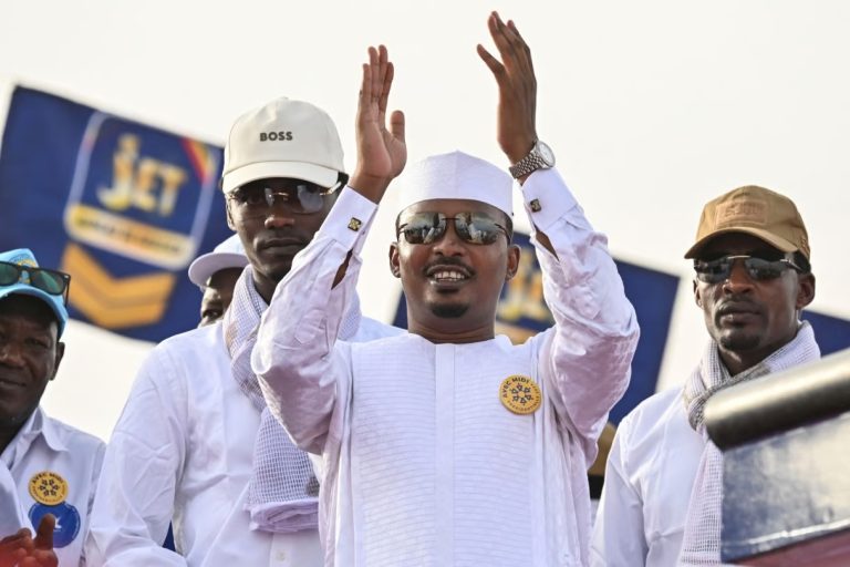 Tchad : le président de transition remporte la présidentielle du 6 mai (résultats provisoires) Tchad : le président de transition remporte la présidentielle du 6 mai (résultats provisoires)