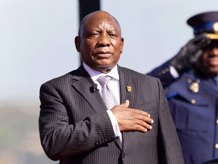 Afrique du Sud: le principal parti d’opposition, le DA, décroche six ministères dans le gouvernement d’unité nationale