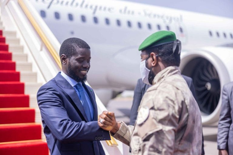Le Sénégal condamne les attaques terroristes de Bamako (communiqué)