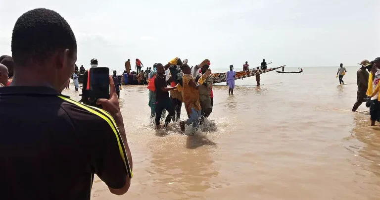 Au moins 20 morts dans un naufrage dans le centre du Nigeria