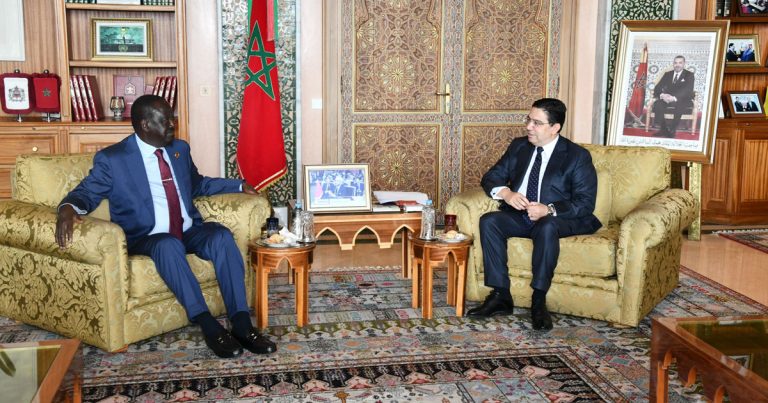 M. Bourita s’entretient avec Raila Amolo Odinga, ancien Premier ministre du Kenya et candidat au poste de président de la Commission de l’UA
