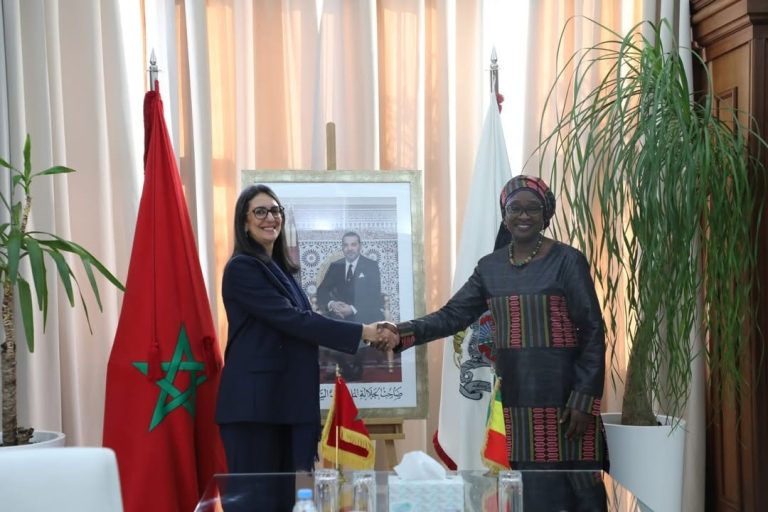 Le renforcement du partenariat Maroc-Sénégal au centre d’entretiens entre Mmes Fettah et Fall