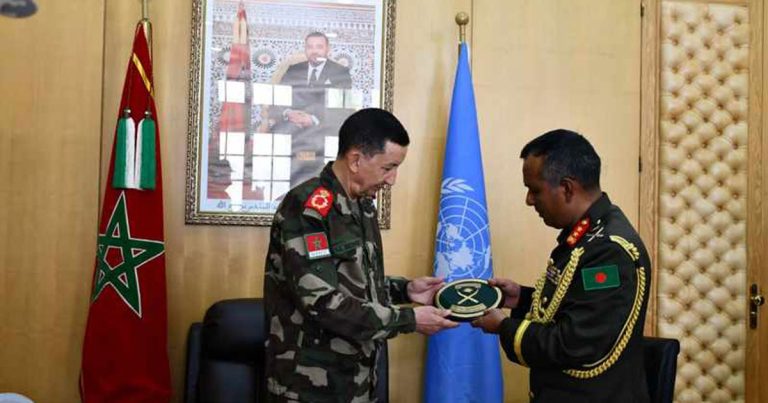 Le Général de Corps d’armée, Inspecteur Général des FAR, reçoit à Agadir le Commandant de la Force de la mission onusienne dans les Provinces Sud du Royaume