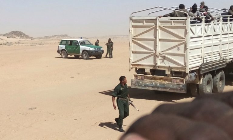 Algérie : la brutalité d’un régime qui jette les migrants dans le désert