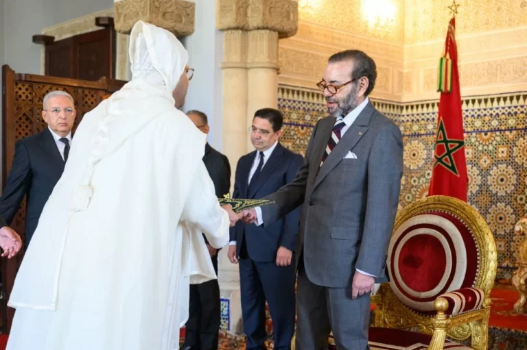 Sa Majesté le Roi nomme de nouveaux ambassadeurs