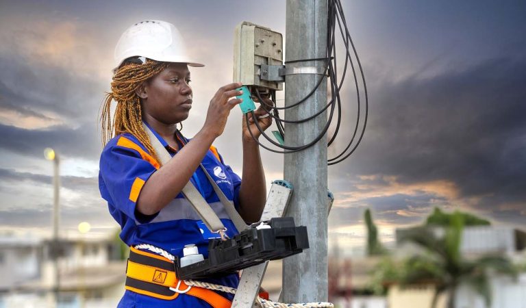 La Côte d’Ivoire se classe parmi les leaders africains en fibre optique