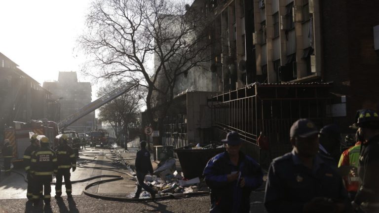 Afrique du Sud : Quatre jeunes enfants meurent dans l’incendie d’une maison à Johannesburg