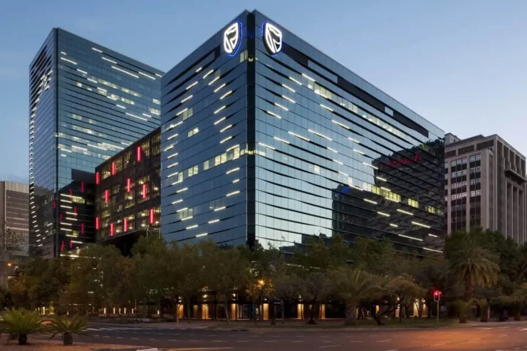 Standard Bank s’engage dans une transition énergétique pour l’Afrique