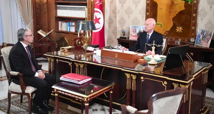 Tunisie : Kaïs Saied franchit un nouveau cap avec l’interdiction des CDD et de la sous-traitance