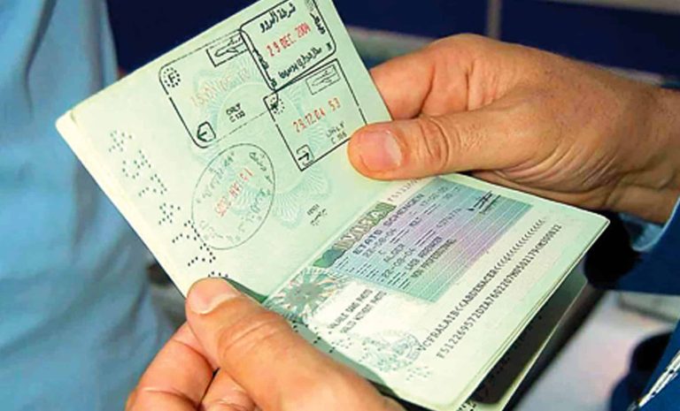 Paris impose le visa aux algériens détenteurs de passeports diplomatiques