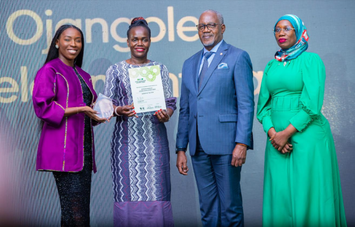 Patricia Ojangole sacrée 