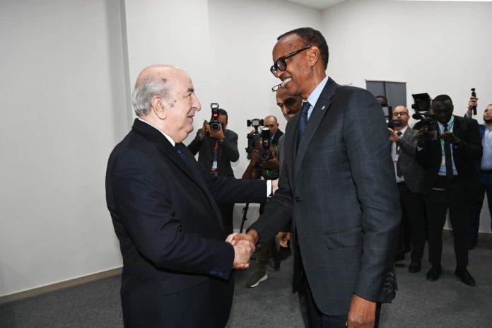 Le-president-rwandais-entame-une-visite-officielle-en-Algerie