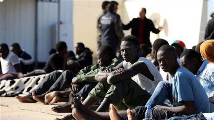 migrants