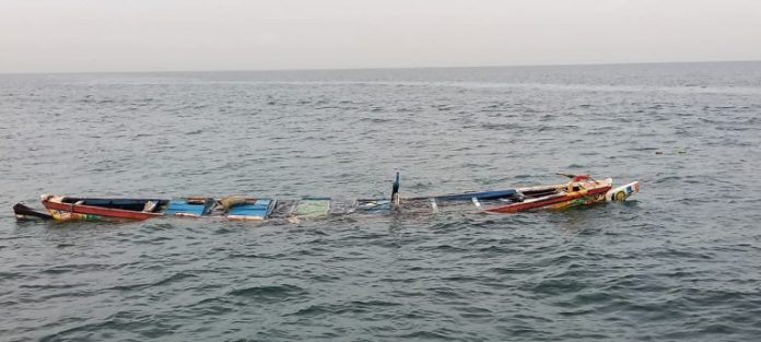 pirogue