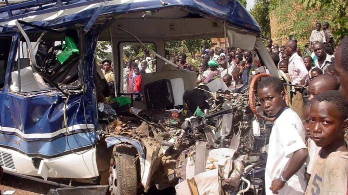 Ouganda -renversement-d_un-camion