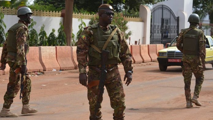 Mali militaires